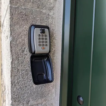 Apartment Plaza I *